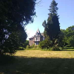 Holiday home Les Du Chateau De Passille Parigne